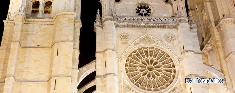 Iglesia y el Camino de Santiago - CATEDRAL DE LEON